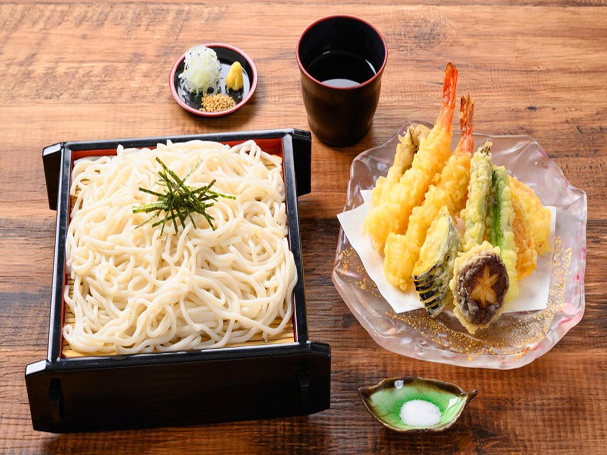 Shin Furano Prince Hotel المظهر الخارجي الصورة Udon