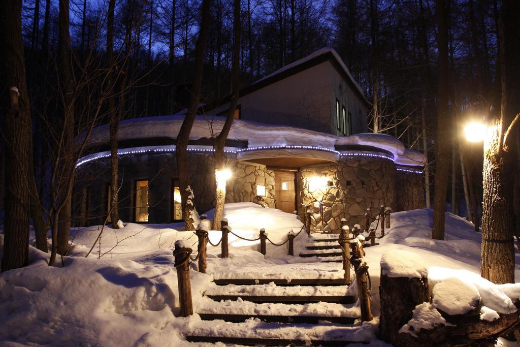 Shin Furano Prince Hotel المظهر الخارجي الصورة The entrance to the Hoshino Resort Tomamu