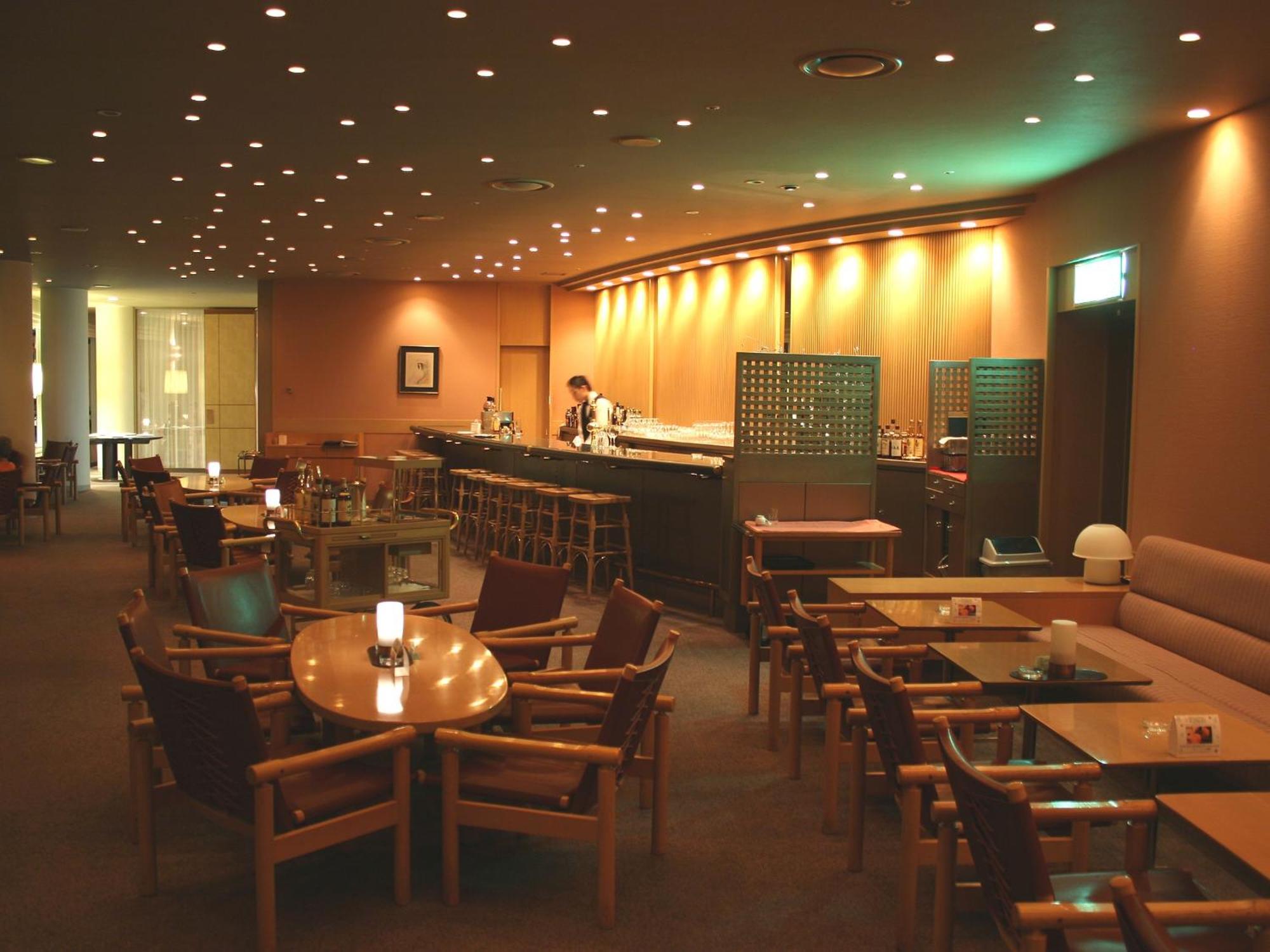 Shin Furano Prince Hotel المظهر الخارجي الصورة The interior of the lounge