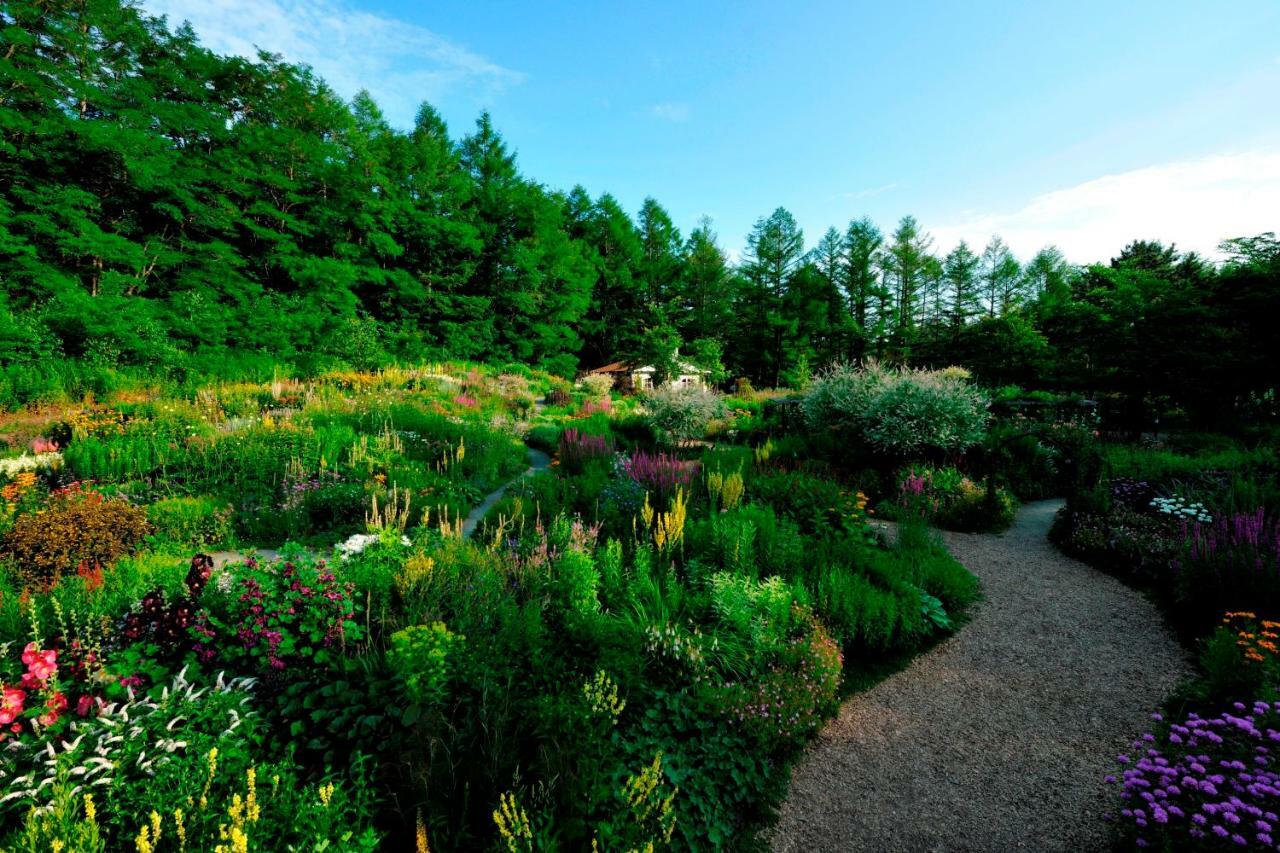 Shin Furano Prince Hotel المظهر الخارجي الصورة The New Perennial Garden